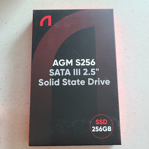 하드 디스크 드라이브 ssd sata3 256G 팝니다 ! 새제품 23년 4월 제조!