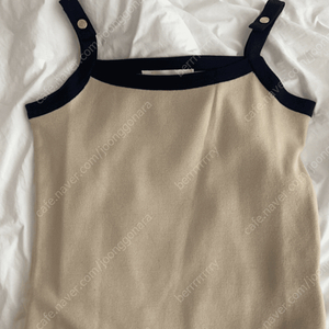 모네 캐롤린 니트 슬리브리스 / mone carolyn knit sleeveless