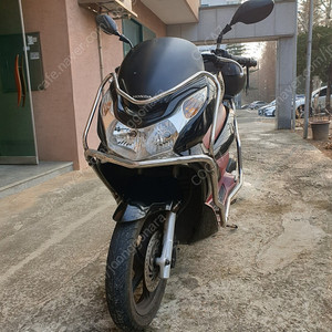 pcx125 . 14년식 . 2만km