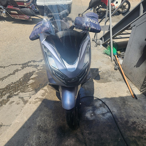 Pcx 125cc abs 21년식 1만8천km