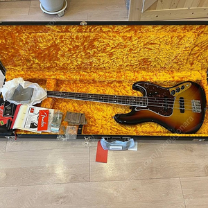 펜더 아메리칸 빈티지 2 1966 재즈 베이스 선버스트 Fender USA American Vintage II 1966 Jazz Bass 3TS