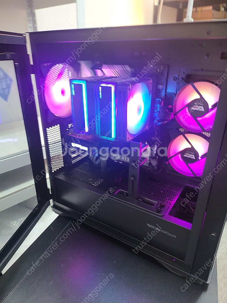초고사양 컴퓨터 5900X 64GB RAM 3TB 85...--2