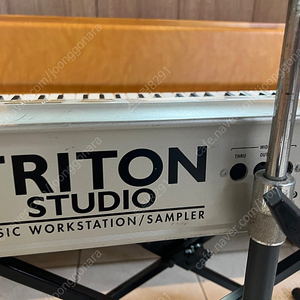 코르그 트라이톤 스튜디오 76 (KORG TRITON STUDIO