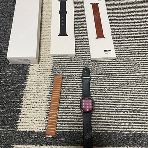 Apple 워치 8 셀룰러 41mm (실버 스테인리스 스틸)