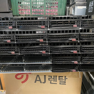 슈퍼마이크로 1U server (e5-2620v4*2, 48GB, SSD 256GB, HDD 3TB*3)