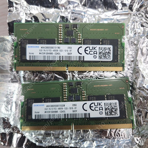 노트북용 DDR5 8기가 램2개 팔아요(삼성 4800Mhz 38400)