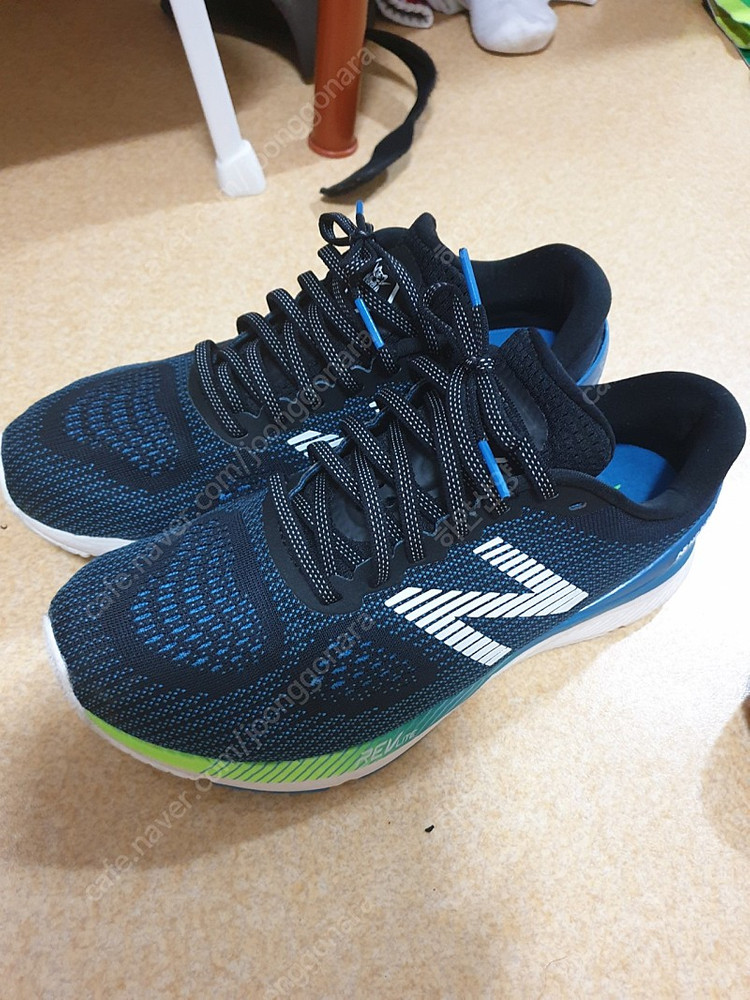 뉴발란스 뉴발 표기270 (추천265) 운동화--1