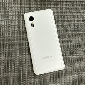 갤럭시엑스커버5 64기가 화이트 22년 3월개통 깨끗한폰 7만원 판매해요