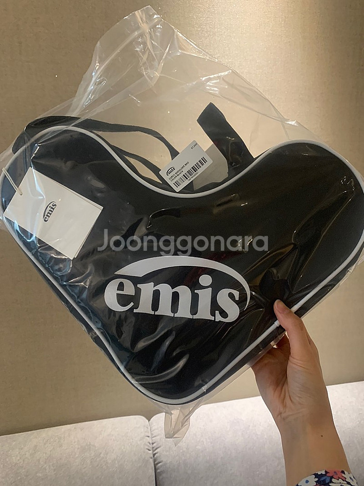 이미스 하트 숄더백 블랙 커비 숄더백--1