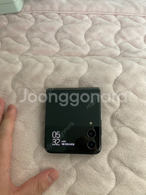 제트플립 4 512 기가 자급제 블랙 팝니다--1