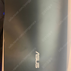 ASUS 젠북 UX425E (하자 XX ) 노트북 판매 50만원 (53만원 아닙니다)