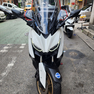 xmax300 아크라, pcx125요시무라 판매