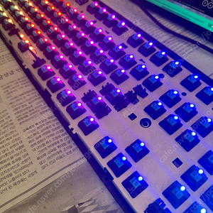 스카이디지탈 NKEYBOARD NKEY-R3 RGB 기계식키보드