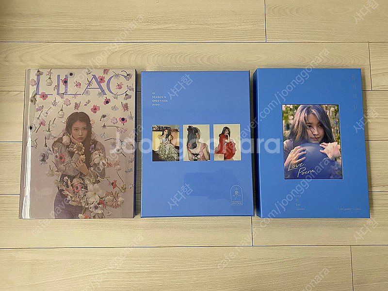 아이유 러브포엠 블레+포토북+2019시그(미개봉)+L자...--0