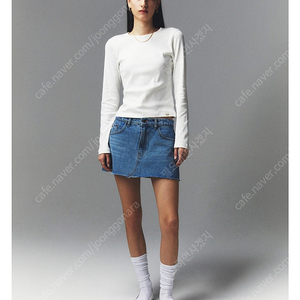 (새상품) 글로니 91MID-RISE DENIM SKIRT(BLUE) S/M