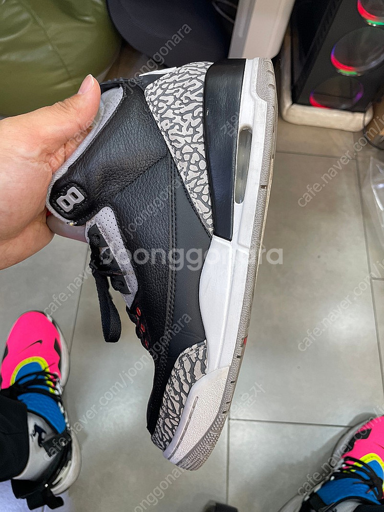 조던3 블랙시멘트 275 팝니다--7