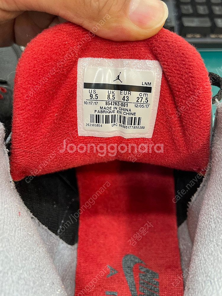 조던3 블랙시멘트 275 팝니다--8