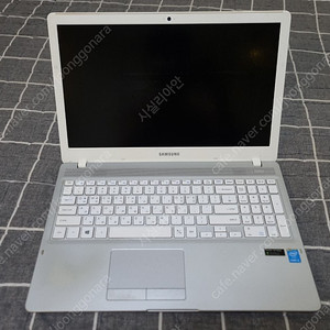 삼성 노트북 NT500R5H (충전기 포함)