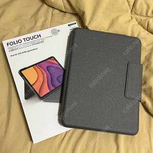 로지텍코리아 로지텍 FOLIO TOUCH AIR4/5 (iPad Air 4세대/5세대용) 터치패드 키보드케이스
