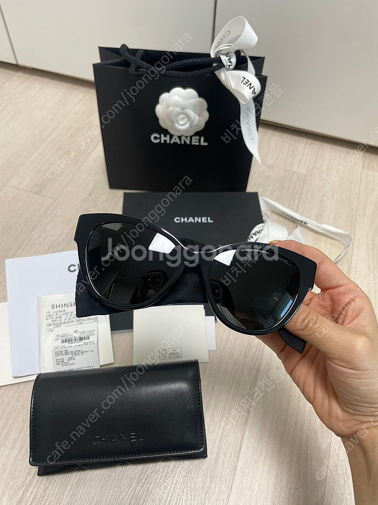 샤넬 하트선글라스 새상품--2