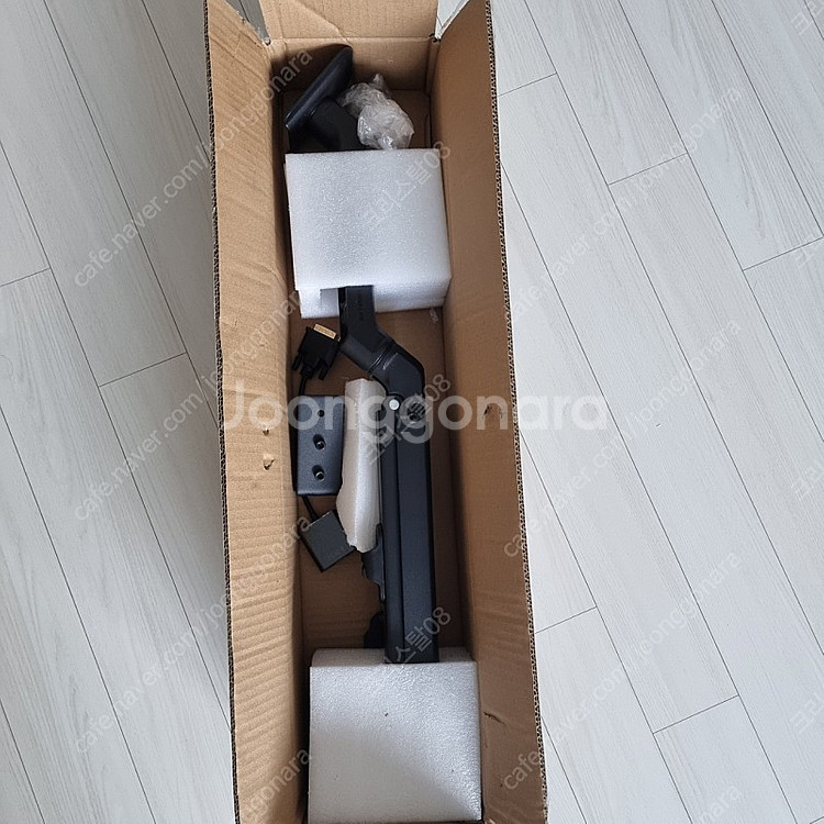 루나랩 싱글 모니터암 거치대--1