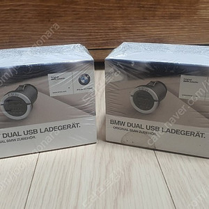 BMW DUAL USB CHARGER / 듀얼 USB 충전기 / 미개봉 신품 / BMW KOREA / 정품 / 총 2개