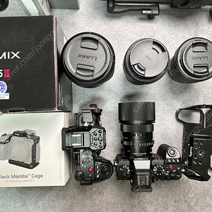 파나소닉S5 / S5m2 / 20-60 / 24-105 / 시그마 28-70 / 65mm F2 판매합니다.