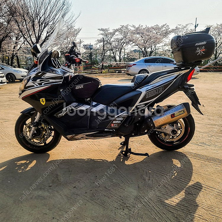 SRV850 아프릴리아 스쿠터계의 끝판왕 오토바이 팝니...--4