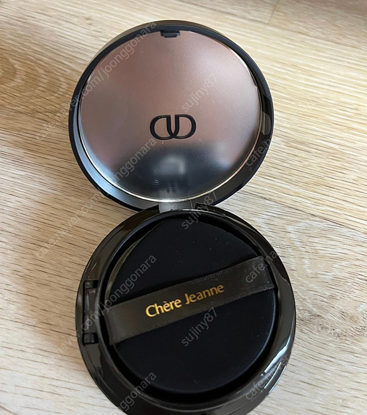 세르잔느 쿠션 이미지