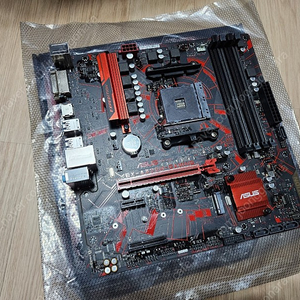 ASUS EX A320M GAMING