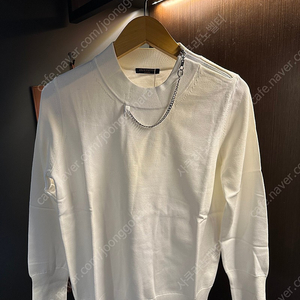 루이비통 매장 유니폼 직원복 상의 니트 화이트 라지 새상품