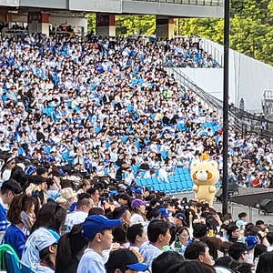 삼성 27일 티켓 테이블석 구해봅니다!