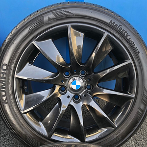 BMW F10 5시리즈 터빈 18인치 흠집없는 블랙 휠 245/45R18 , 275/40R18