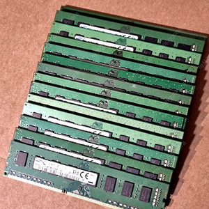 삼성램 DDR3 8기가(12800) 양면 팝니다.