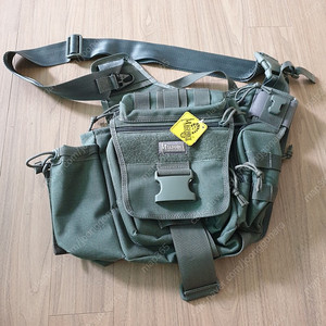 MAGFORCE Jumbo Earhart SLING BAG 맥포스 점보 에어하트 슬링백