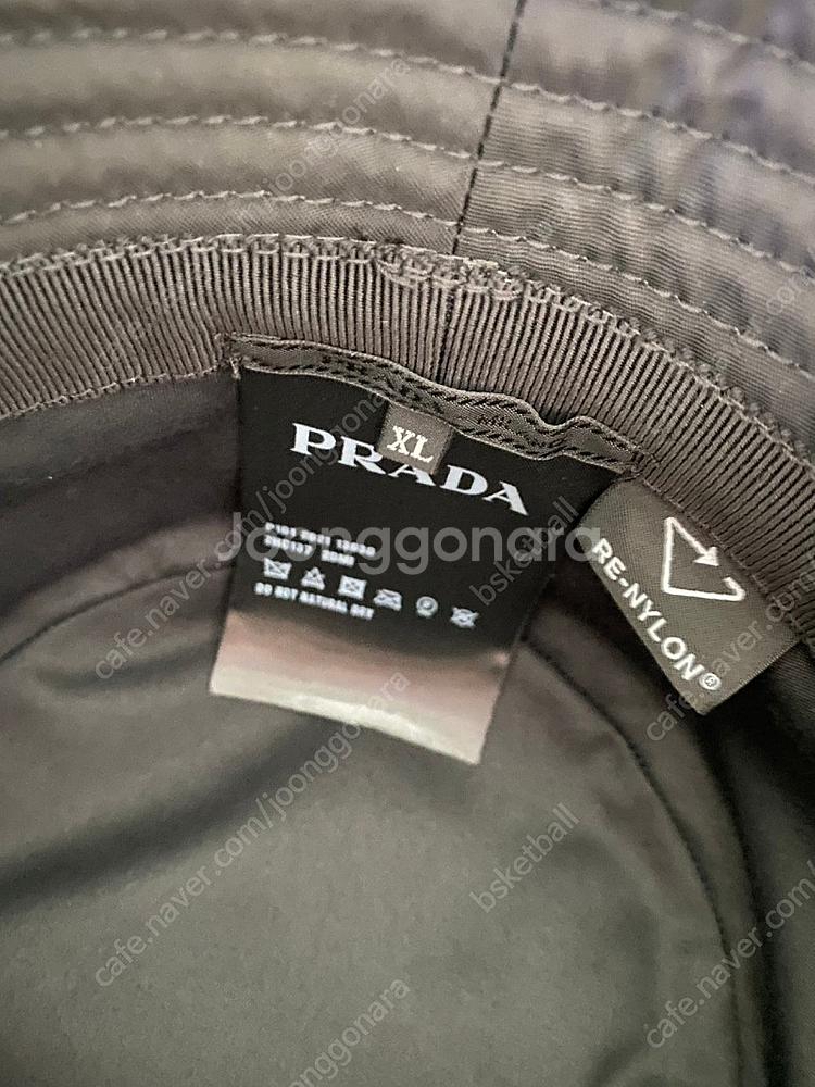 프라다 버킷 햇--4