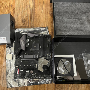 5800x + x570 aorus elite 일괄 판매합니다