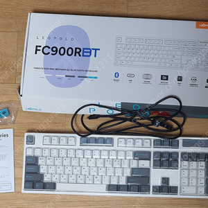 레오폴드 FC900RBT PD 갈축 화이트 투톤 한글 기계식 블루투스 무선키보드 + 유선