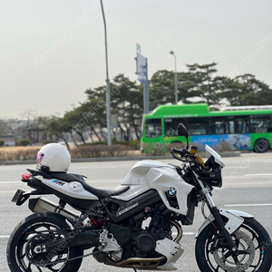 2014년식 마지막 짝눈 헤드라이트 모델 BMW F800R 판매합니다.