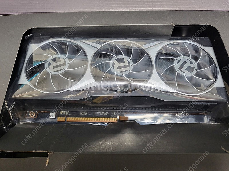 RX 6800XT 레퍼런스 팝니다--1