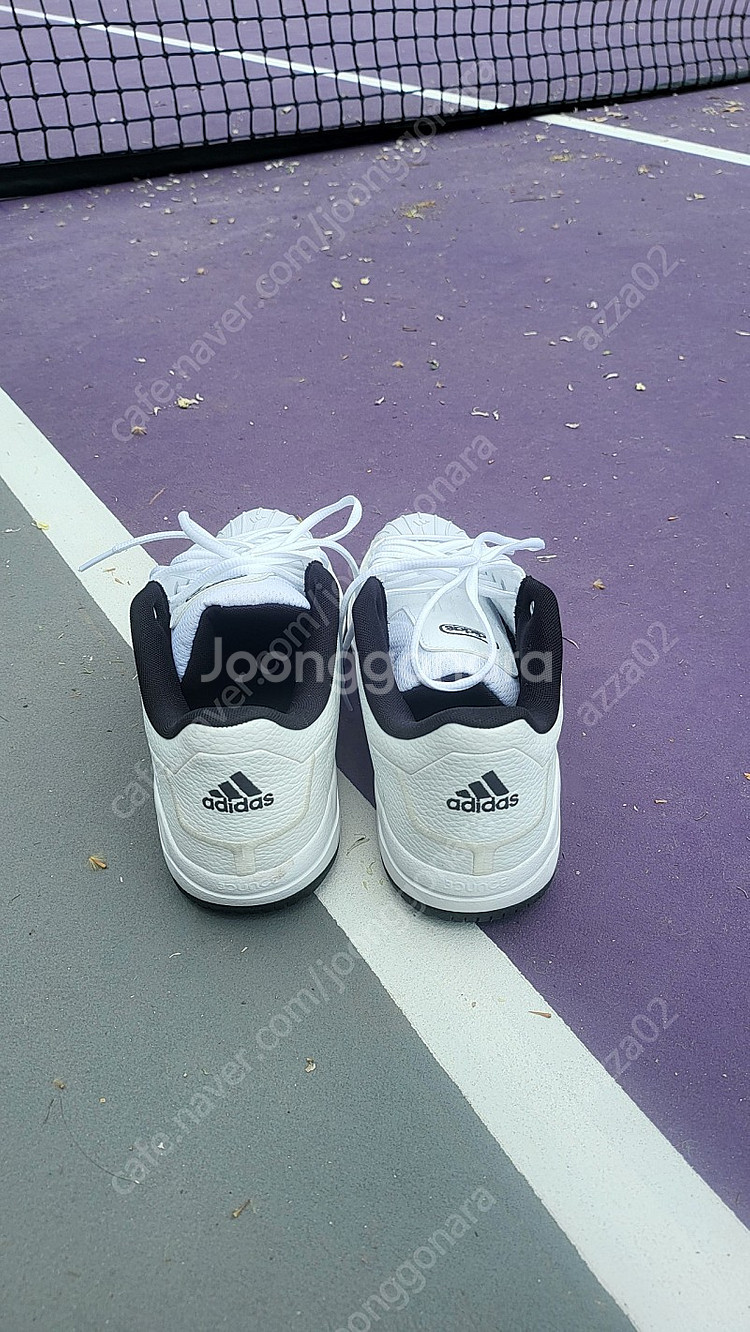 아디다스 프로 모델 2G 로우 남자 농구화(280, 10만원) 판매합니다--6