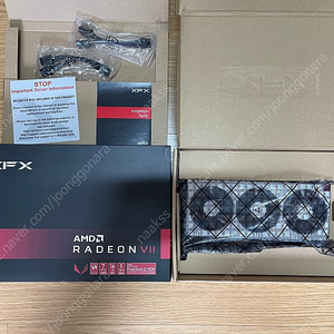 XFX Radeon VII 16GB 팝니다. 라데온7 박스풀