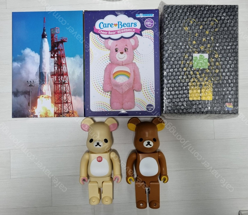 베어브릭 1000% / 400% 사이즈 판매합니다 이미지