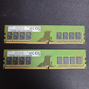 삼성 DDR4 램 8기가 8gb 3200MHz PC4-25600제품 2개 판매