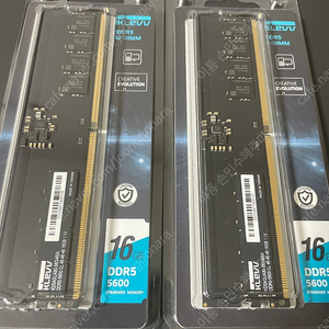 에센코어 클레브흑금치 ddr5 5600cl46 16x2 미개봉