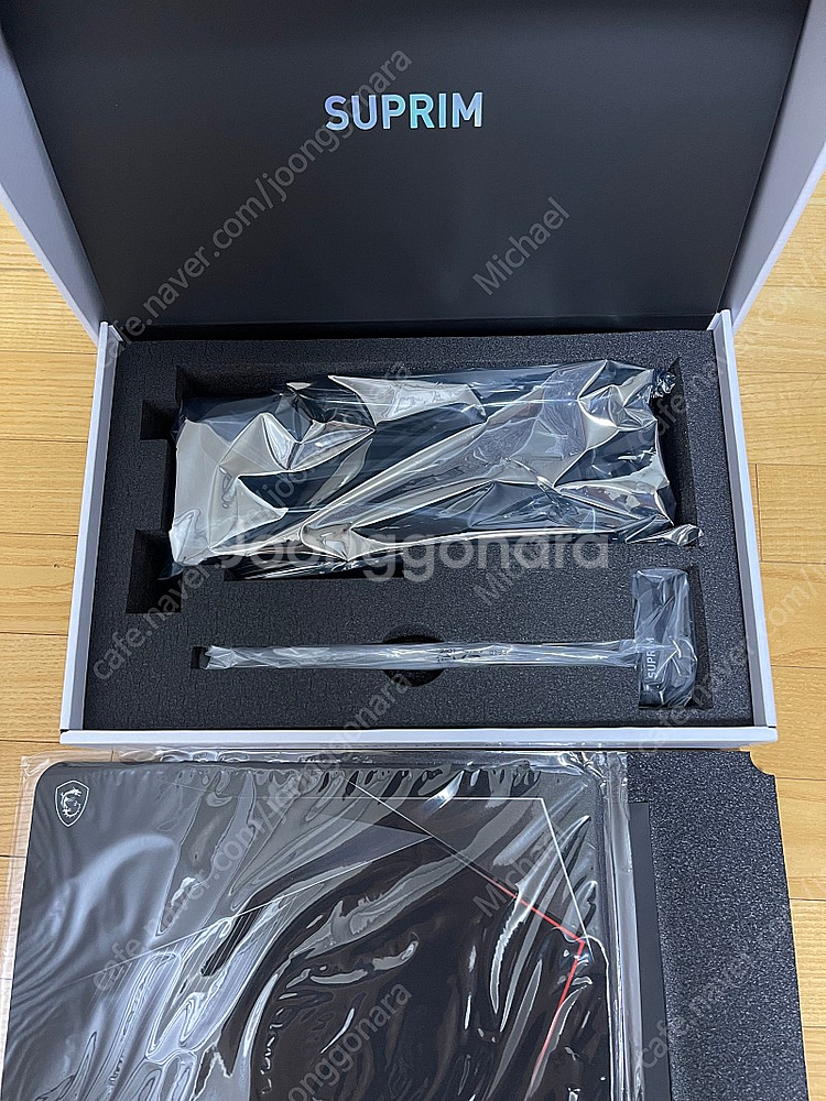3080ti 슈프림x 빈 박스 (구성품 풀) 팝니다.<...--1