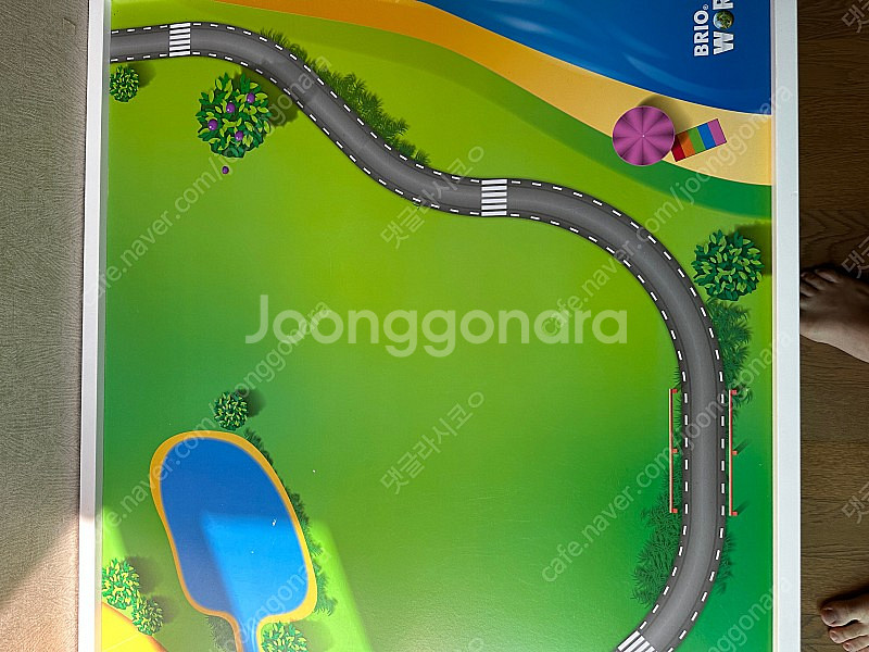 브리오 신형 테이블 판매합니다--2