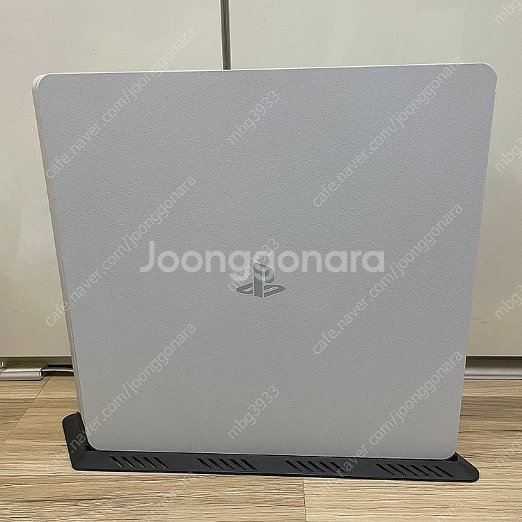 PS4 slim 2117--5