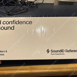 소나웍스 Sonarworks SoundID Reference 마이크포함 풀 패키지 팔아요!