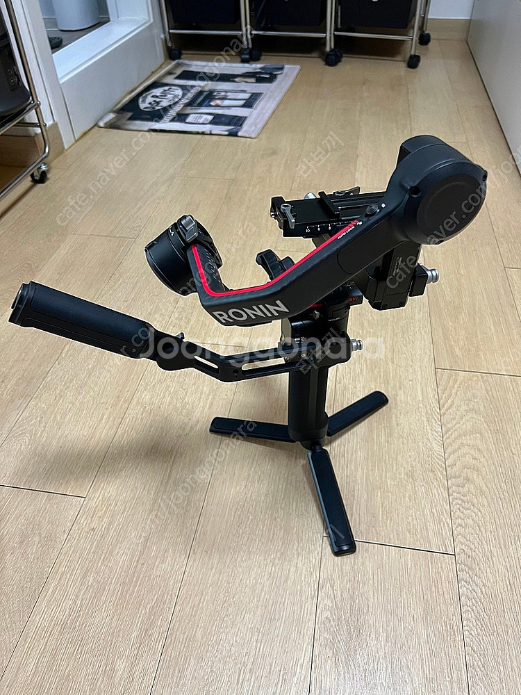 DJI 로닌 rs3 pro 콤보 판매합니다--0